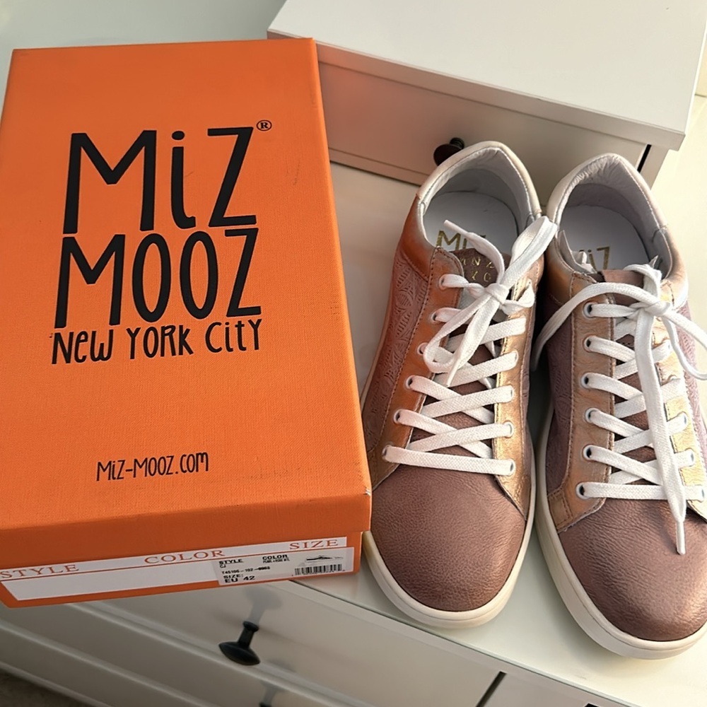 🥳HP🥳 💕 Miz Mooz Nylon & Leather Sneakers - Veronica💕 - Picture 5 of 9